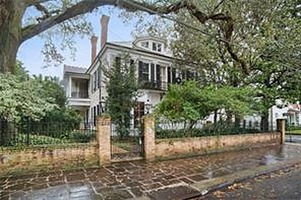 Garden District Homes for Sale, New Orleans